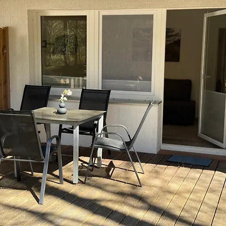 Ferienglueck Im Doppelhaus - 60 M Zum Haus 1 Prázdninový dům *